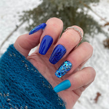 Load image into Gallery viewer, Totally Turquoise